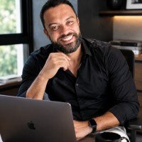 Rodrigo Viana
